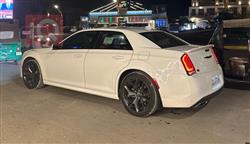 کرایسلەر 300